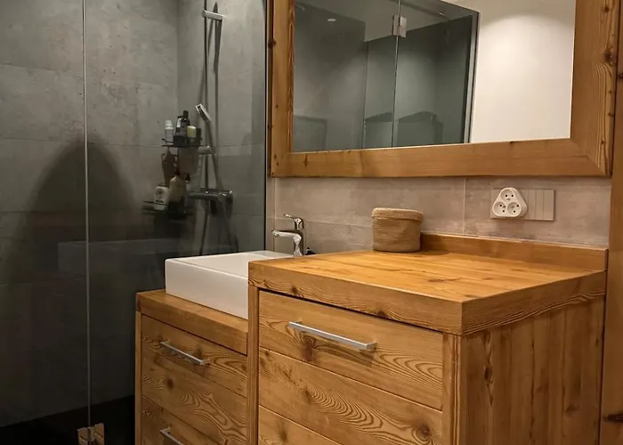 Comfortable House - 4 People - Quiet בקתה