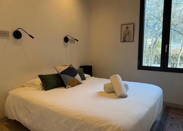 Comfortable House - 4 People - Quiet בקתה