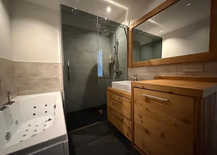 Comfortable House - 4 People - Quiet בקתה